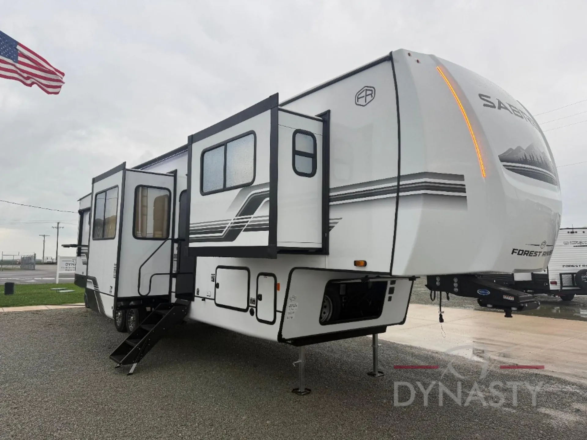 2027 Forest River Sabre 37FLH