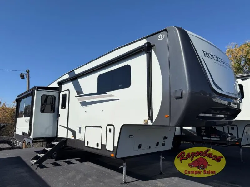 2026 Forest River Rockwood Signature 371RK - Photo 2