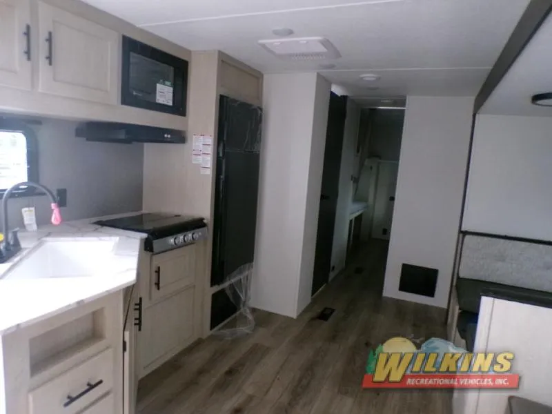 2026 Shasta RVs Shasta 31QB - Photo 3