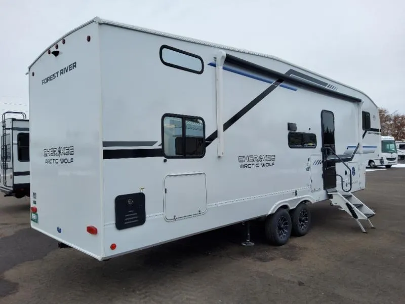 2026 Forest River Cherokee Arctic Wolf 285OPT - Photo 4