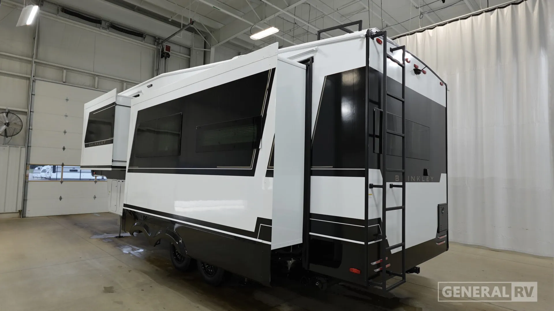 2027 Brinkley Model Z 2700 - Photo 4