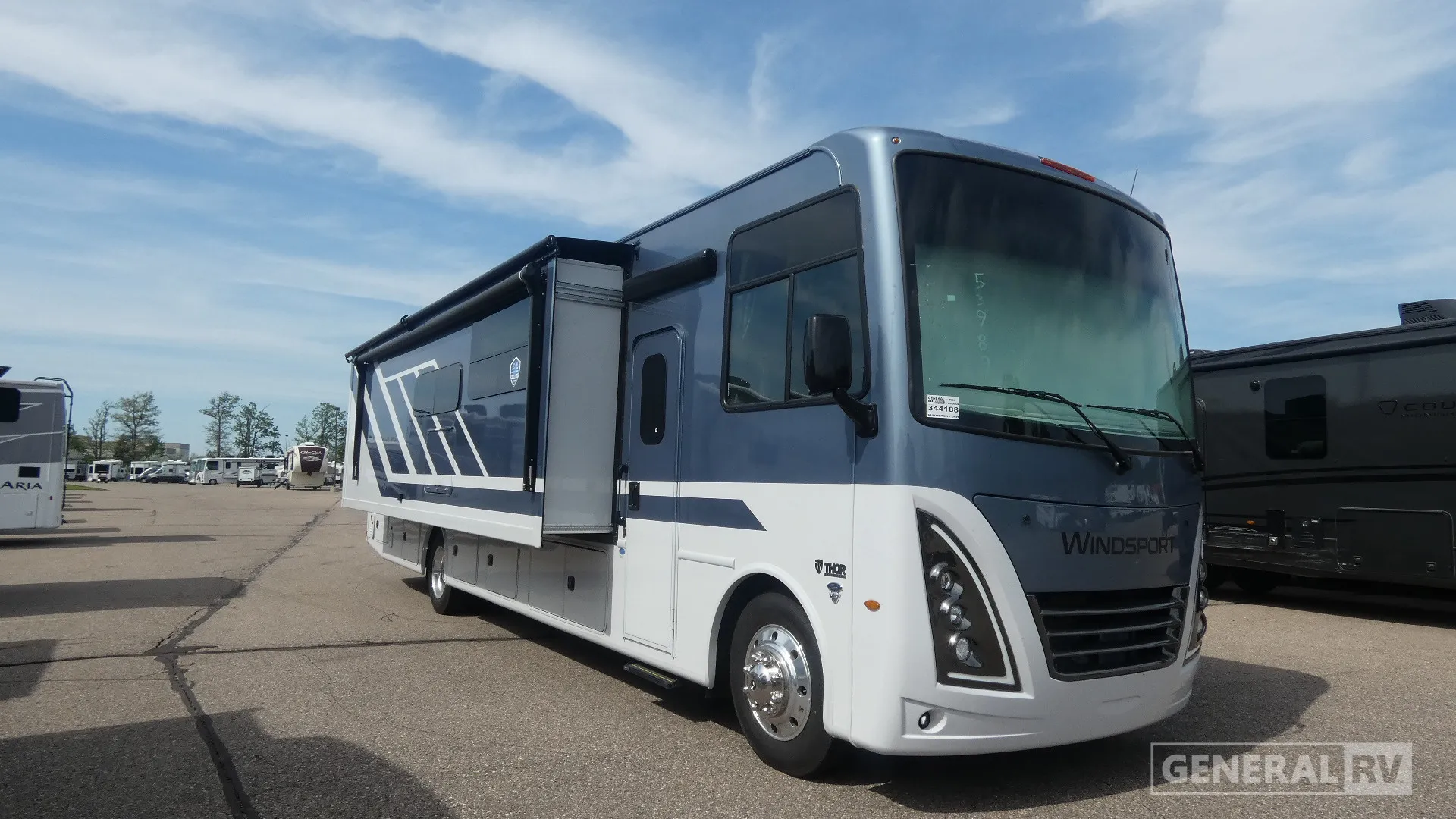 2026 Thor Motor Coach Windsport 36H - Photo 2