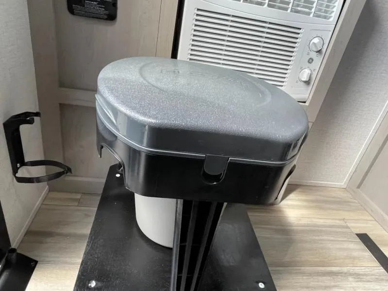 2023 Viking Viking Used   9.0TD - Photo 3