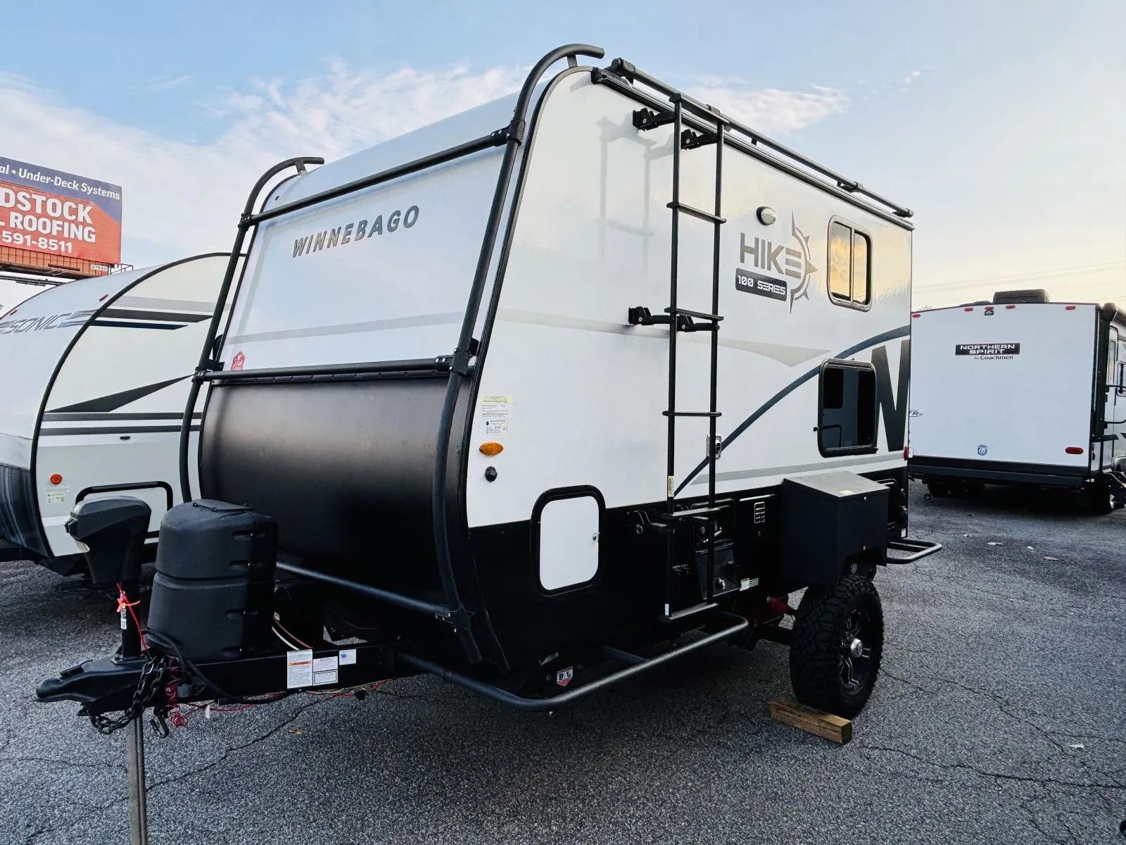 2023 Winnebago HIKE 1316TB - Photo 2