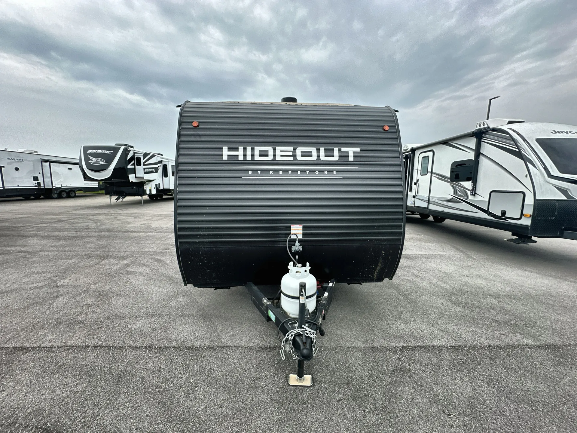 2024 Keystone Hideout 179RB — front