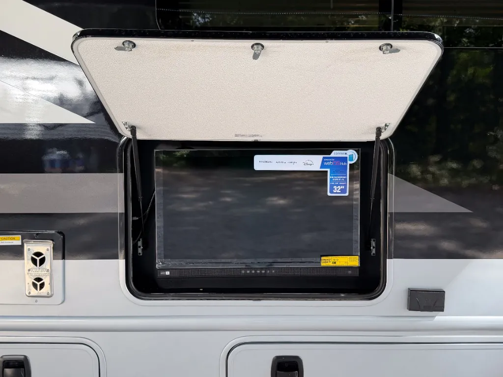 2027 Thor Motor Coach Quantum HS31, Photos photo 50