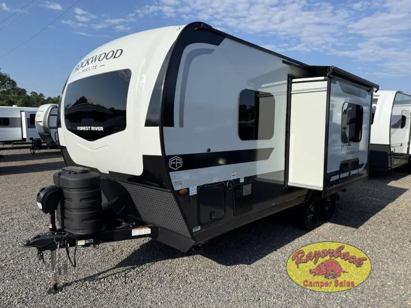 2026 Forest River Rockwood Mini Lite 2109S - Photo 4
