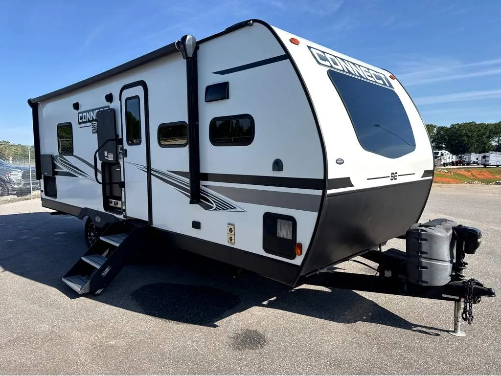 2022 KZ RV Connect SE C221FKKSE - Main photo