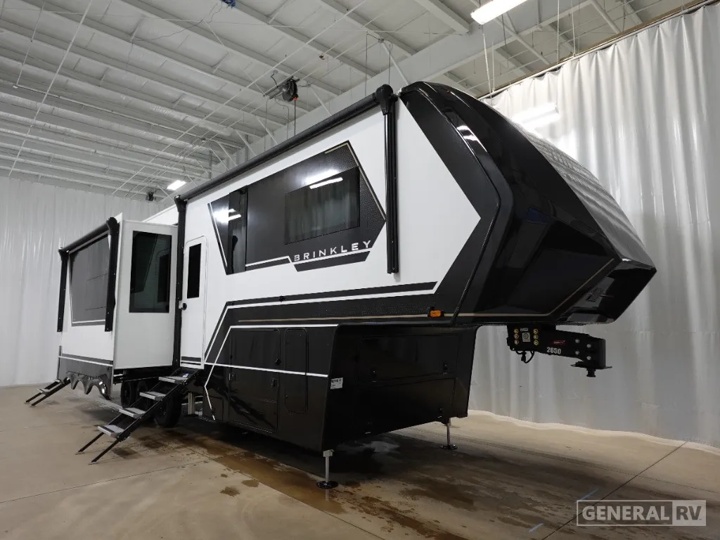 2026 Brinkley Model G 3250 - Photo 2