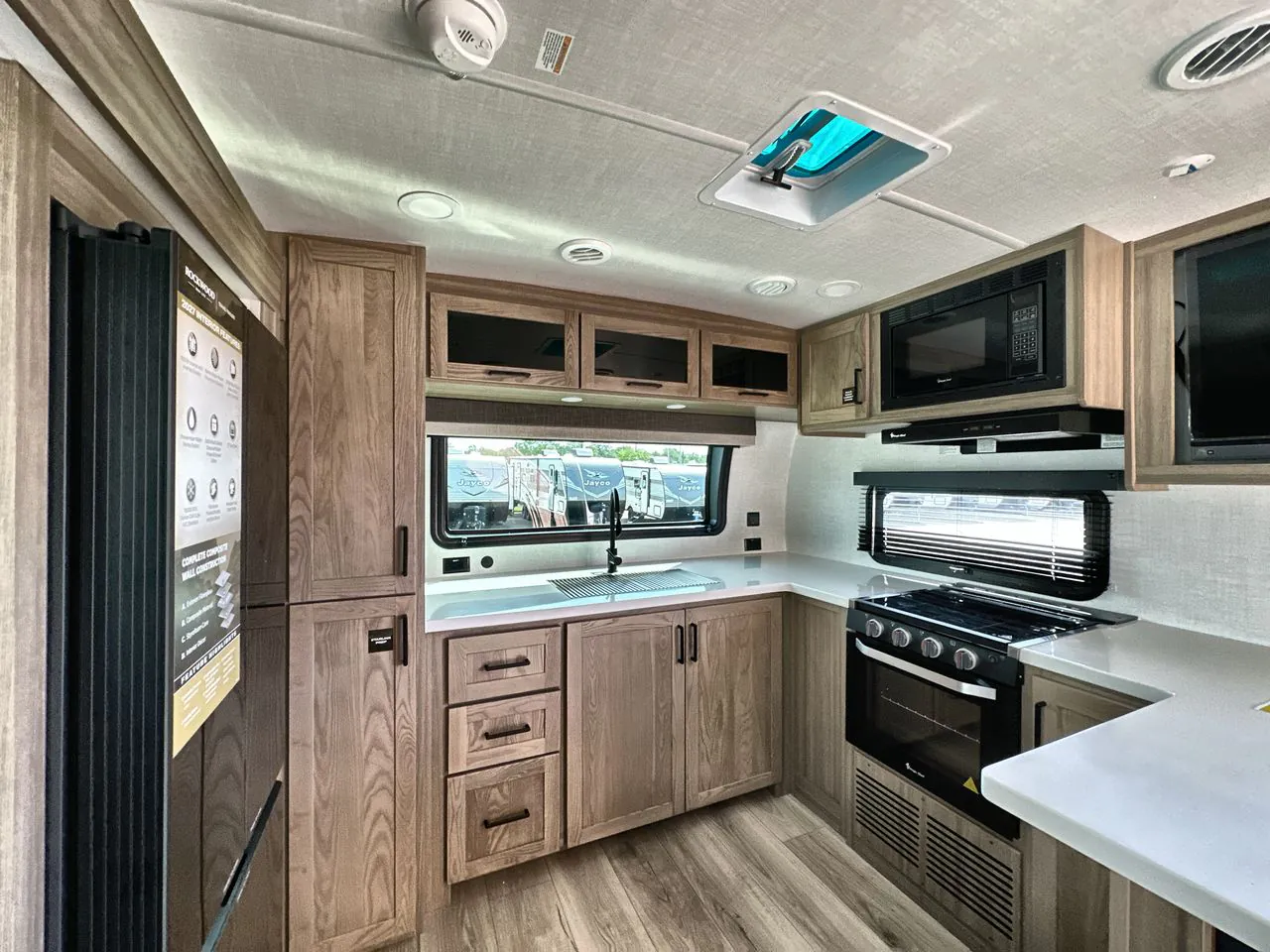 2027 Forest River Rockwood Mini Lite 2523MBR — Photo 5