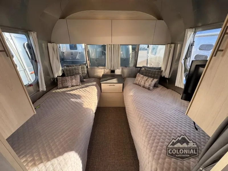 2026 Airstream Flying Cloud 30FBB BUNK - Photo 4