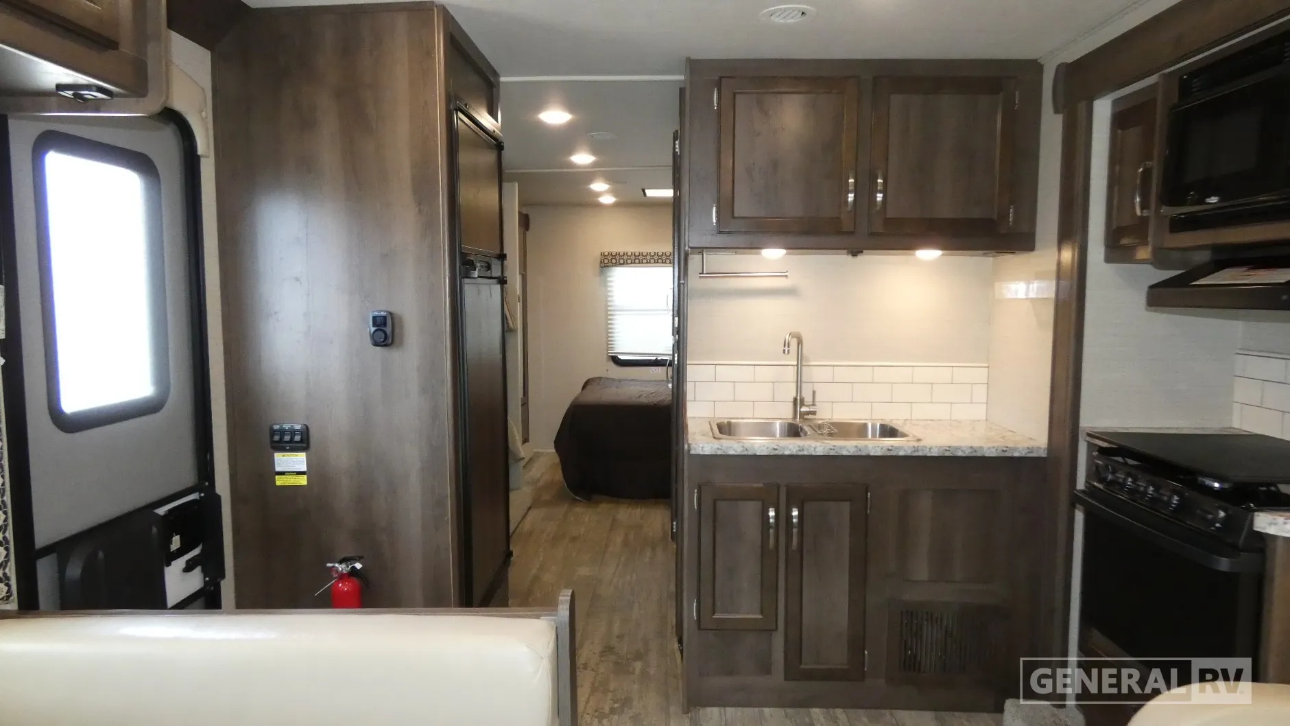 2018 Jayco Redhawk 31XL - Photo 3