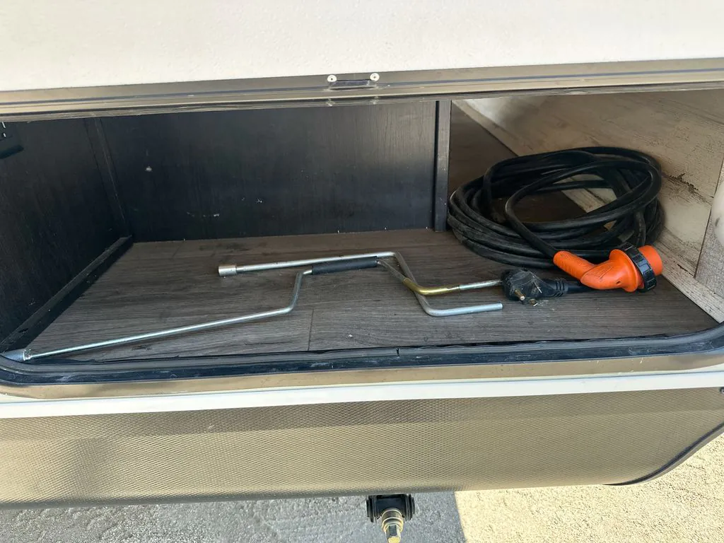 2021 Jayco Jay Feather 16RK - Photo 3