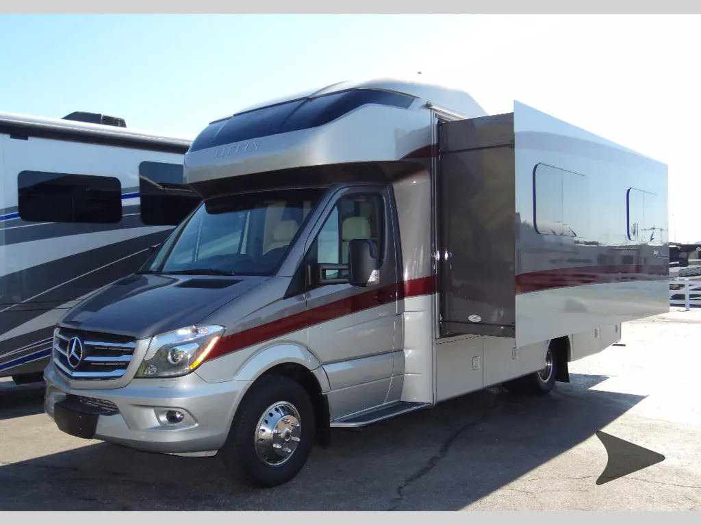 2019 Tiffin Wayfarer 24 FW, Photos photo 7