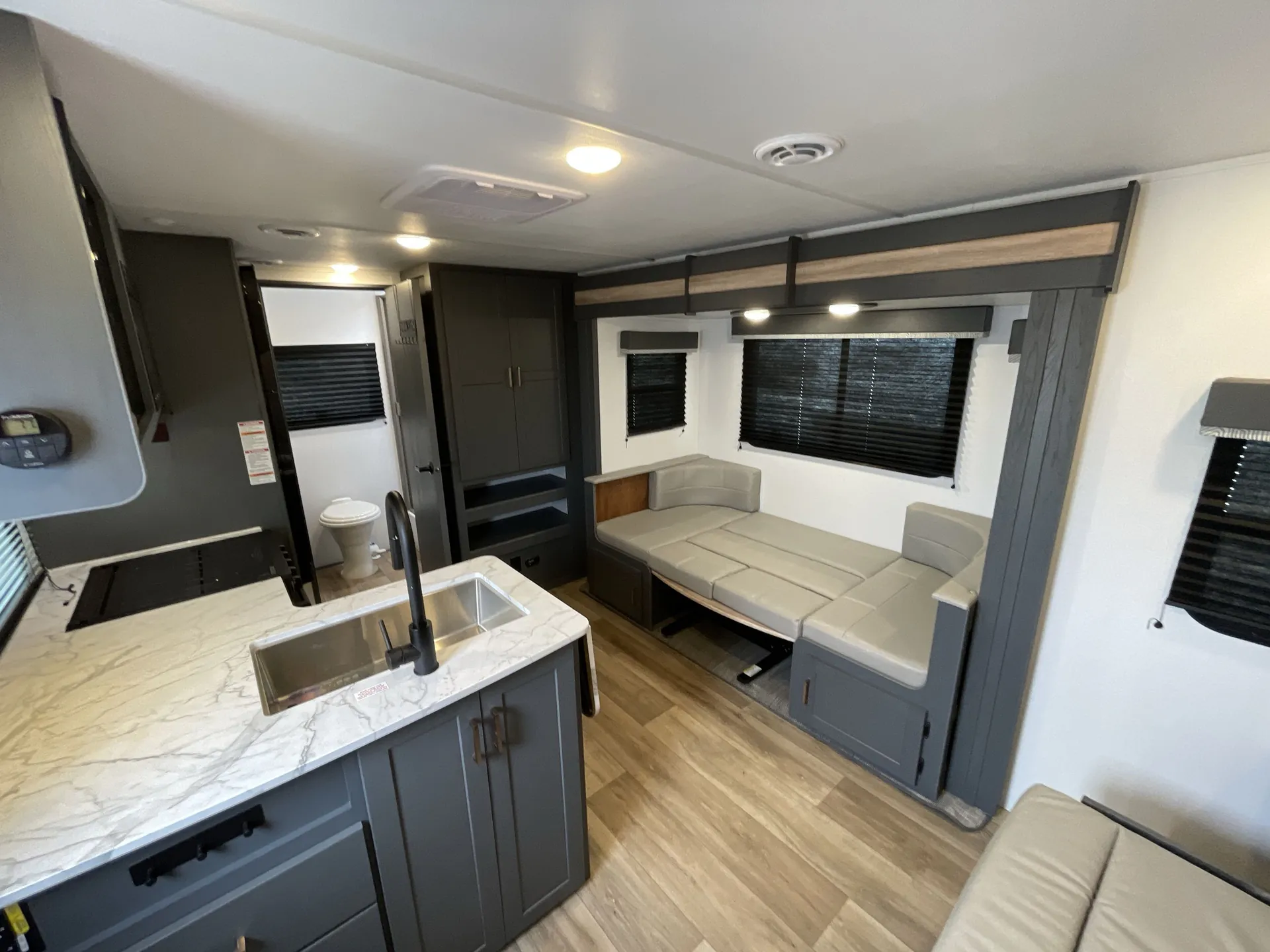 2024 Keystone Bullet Crossfire 1890RB — living area main