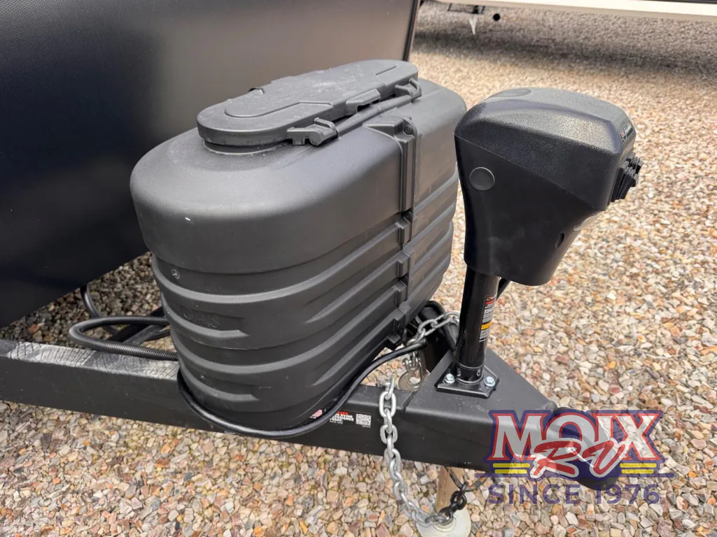2026 Brinkley Model Ix 23X, Photos photo 16