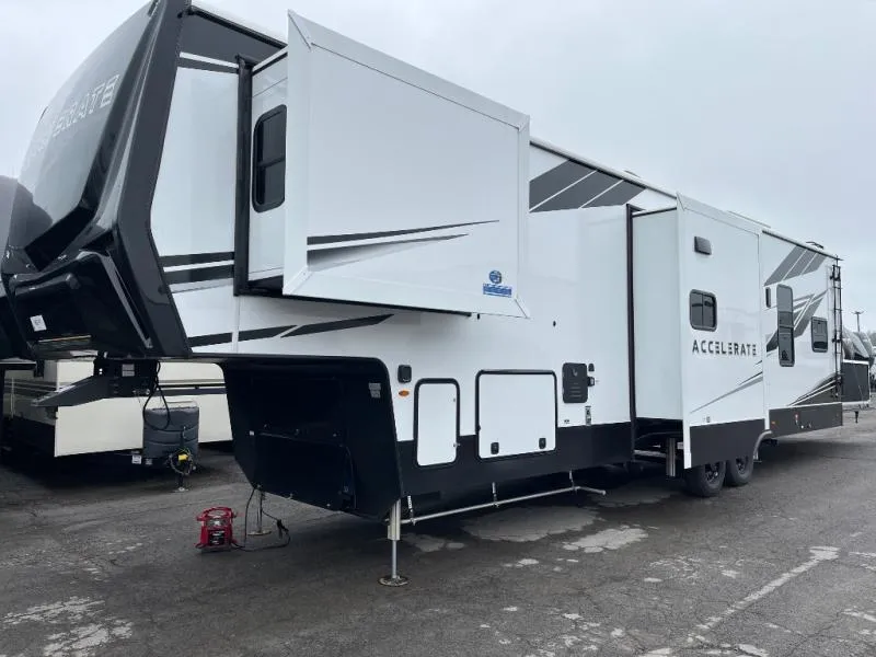 2026 KZ Accelerate 3311A - Photo 4