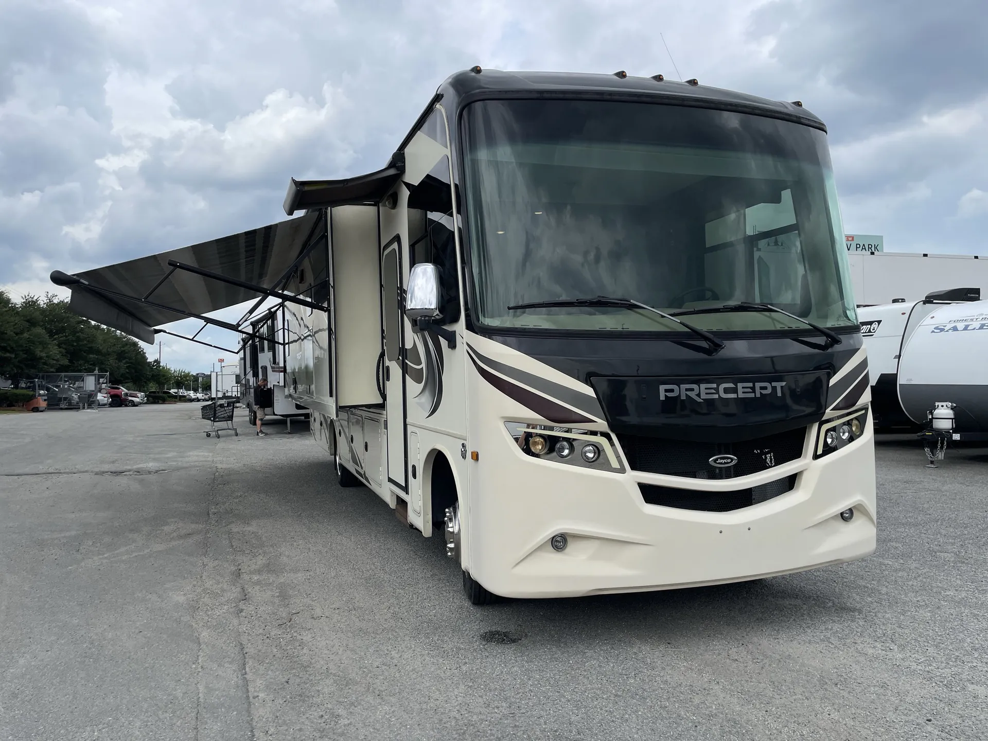 2020 Jayco Precept 34G - Photo 2