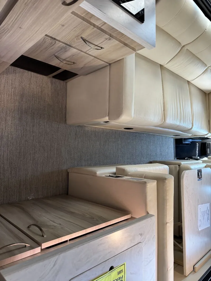 2025 Chinook RV Maverick SS, Photos photo 7
