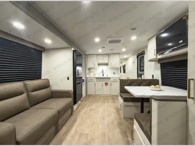 2027 Grand Design Transcend 295QBT - Photo 4