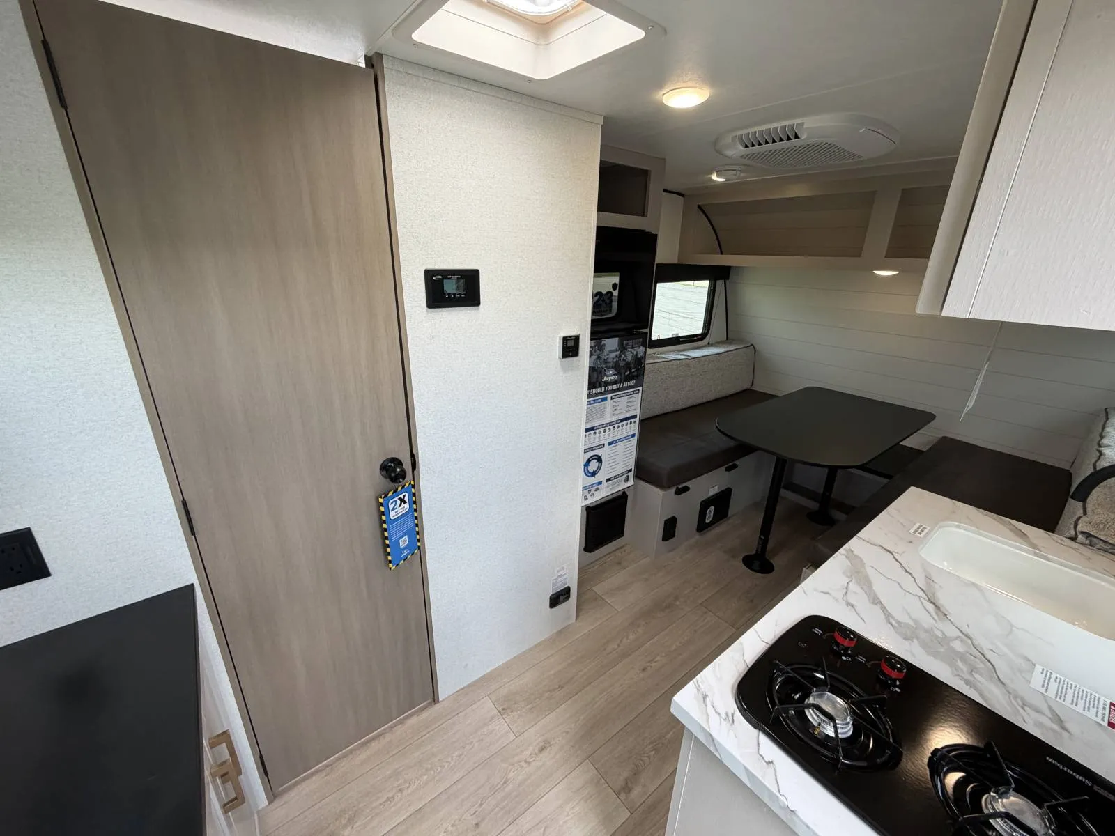 2027 Jayco Jay Feather Air SL 15TBSL - Photo 3
