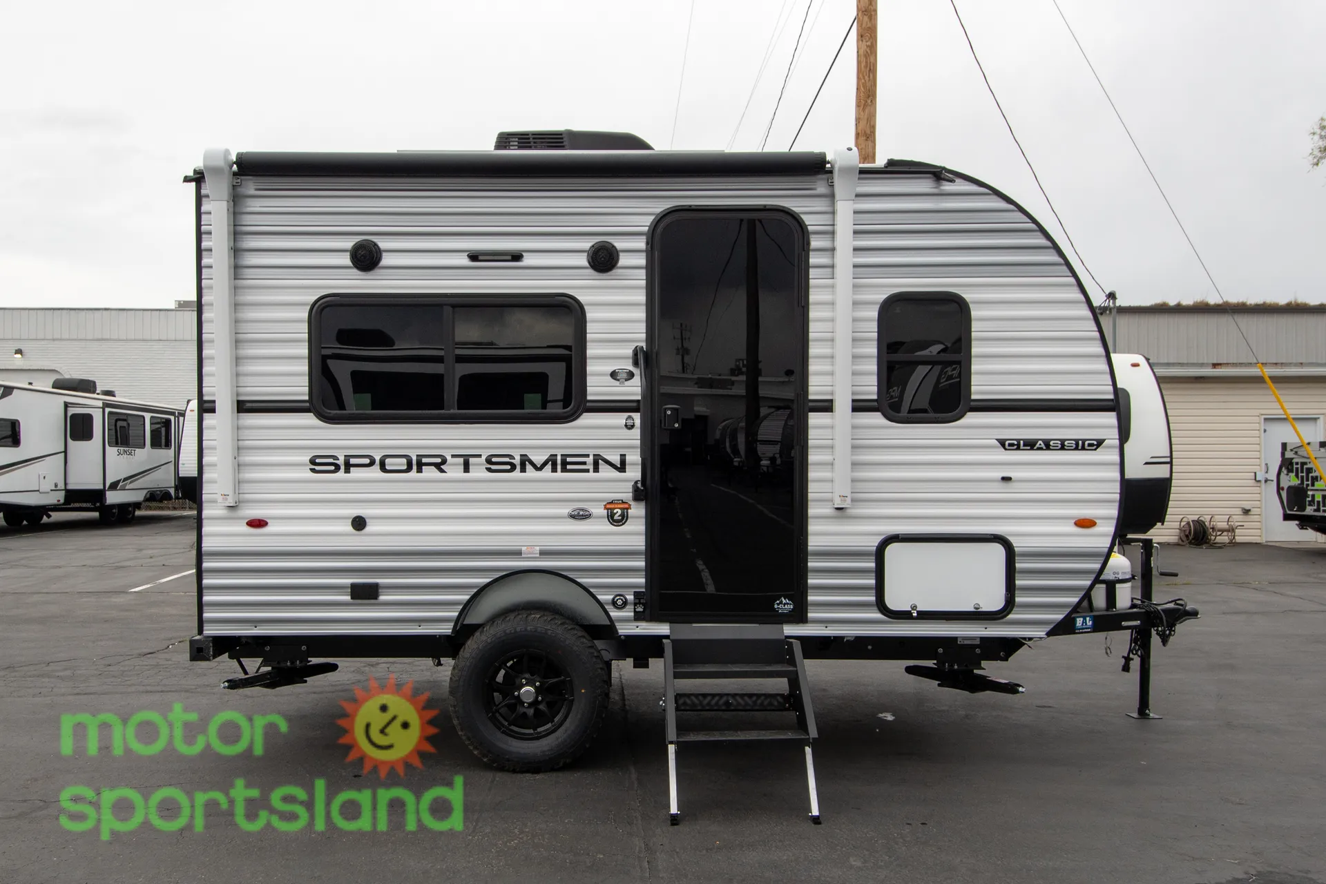 2026 KZ RV Sportsmen Classic 130RD - Photo 2
