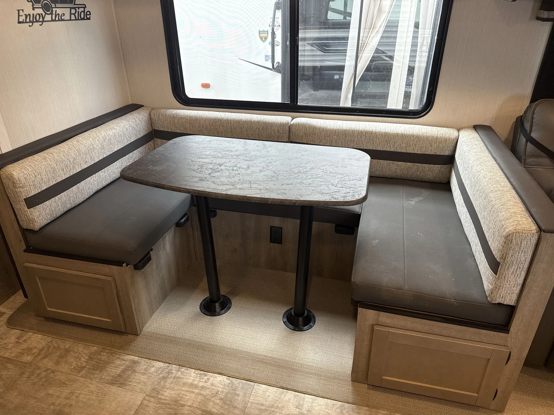 2025 Forest River Puma 32RBFQ2 — living area main