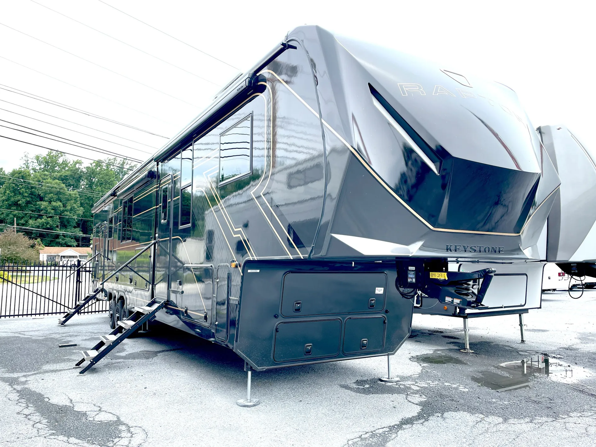 2027 Keystone Raptor 441 - Photo 2