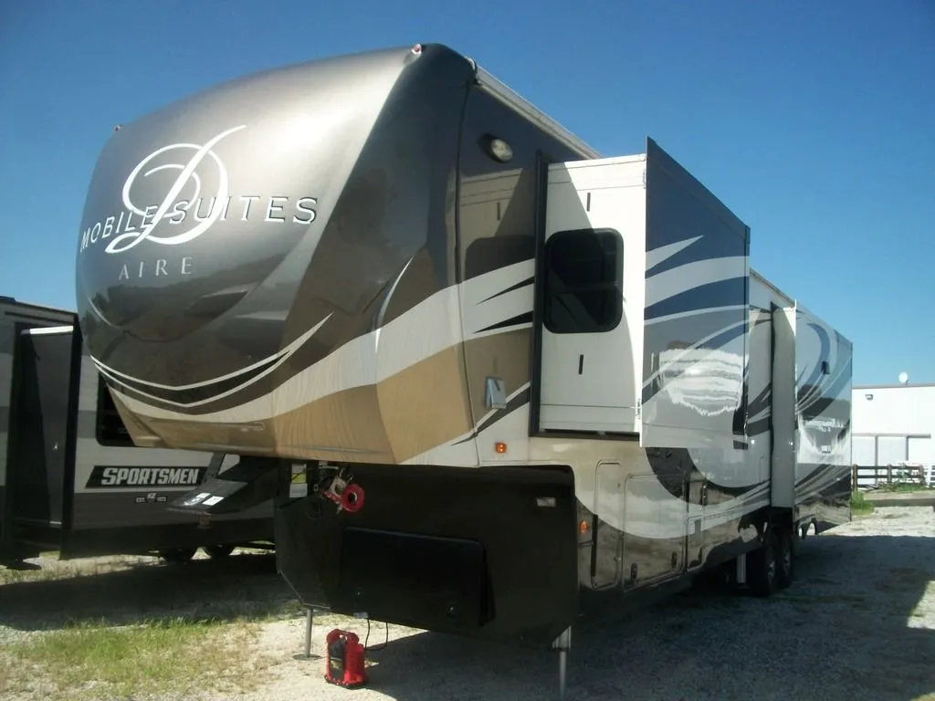 2017 DRV Mobile Suites MSA - Photo 3