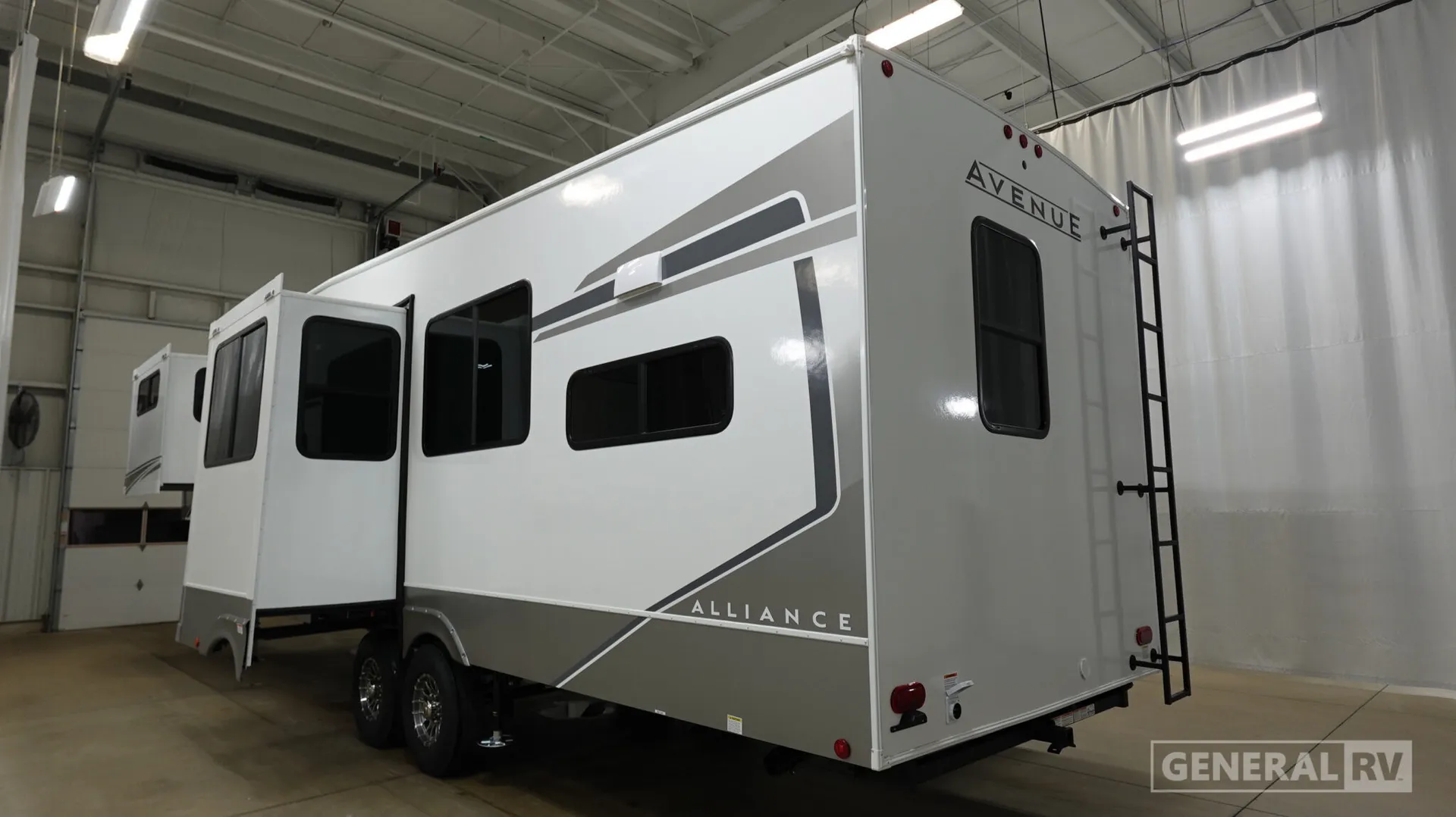 2026 Alliance RV Avenue 35RKS - Photo 4