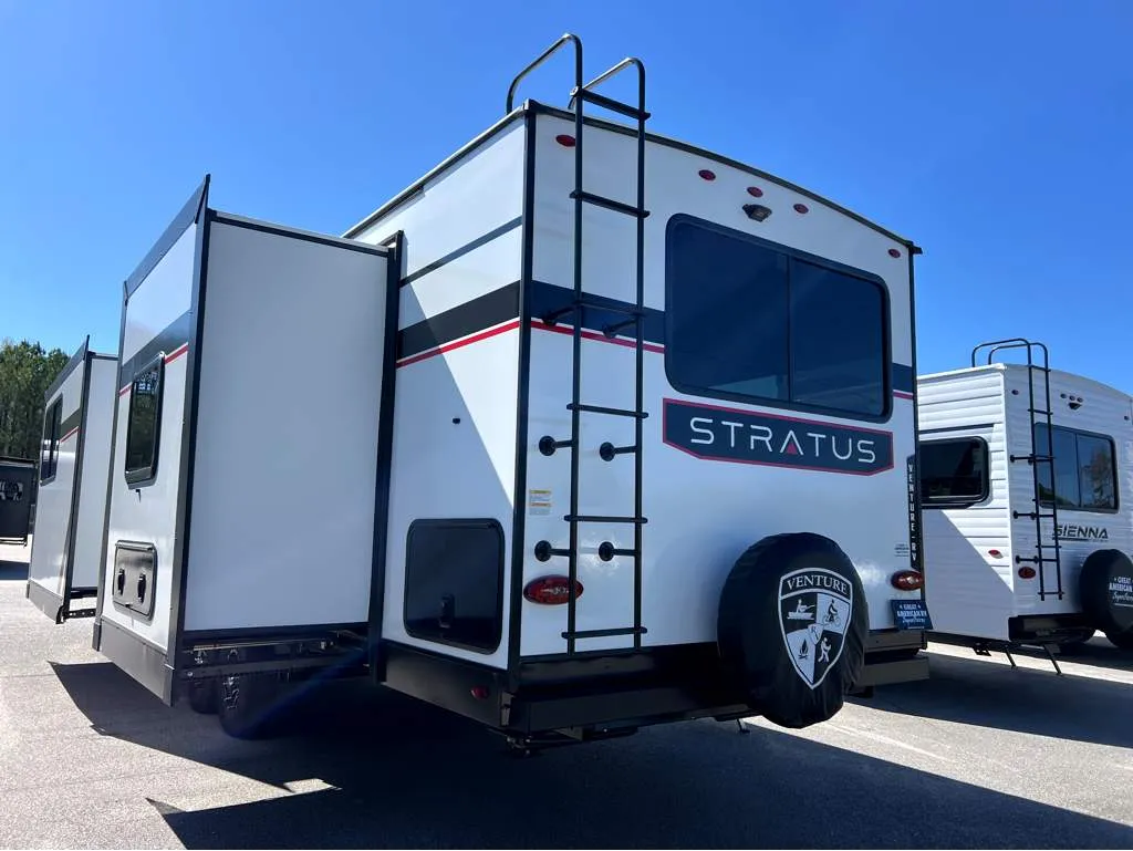 2026 Venture RV Stratus SR282VFD - Photo 4
