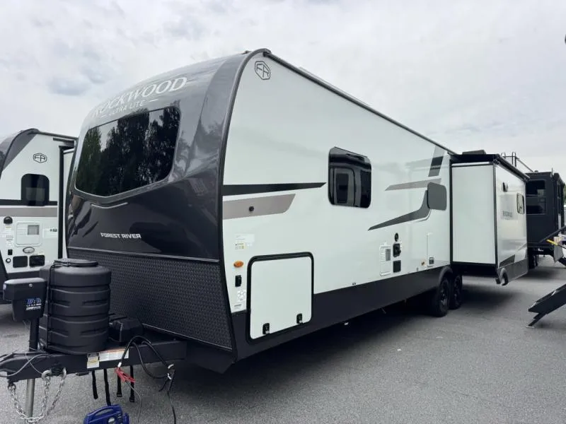 2026 Forest River Rockwood Ultra Lite 2608BS - Photo 4