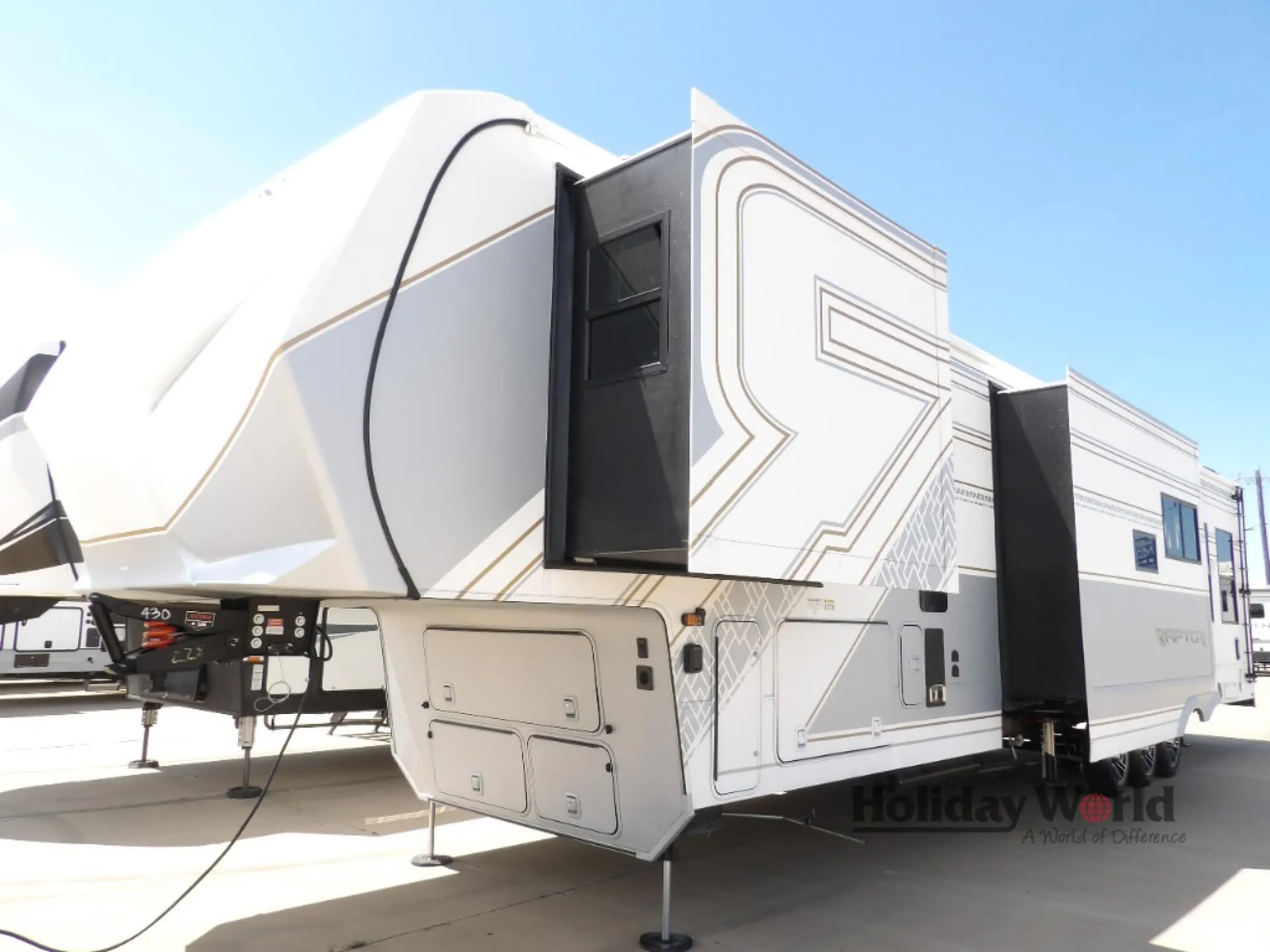 2025 Keystone Raptor 428 - Photo 3