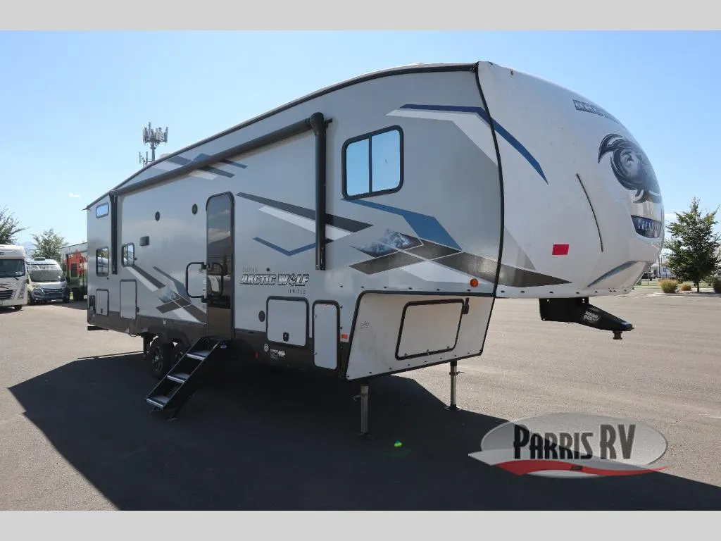2023 Forest River Cherokee Arctic Wolf 287BH - Photo 2