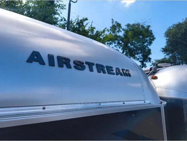 2026 Airstream Trade Wind 25FB - Photo 2