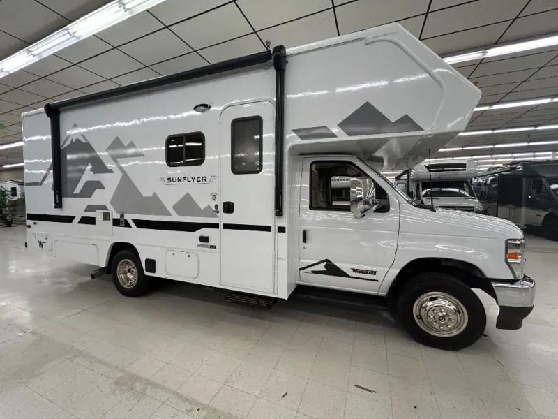2027 Winnebago Sunflyer 22RS - Photo 2