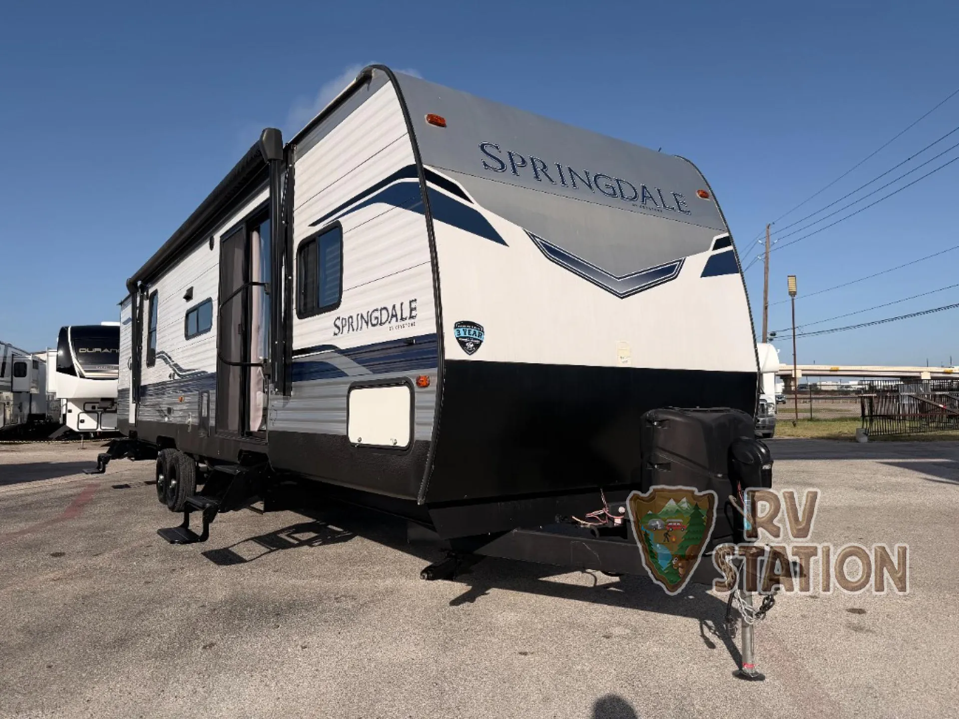2022 Keystone Springdale 38FQ - Photo 2