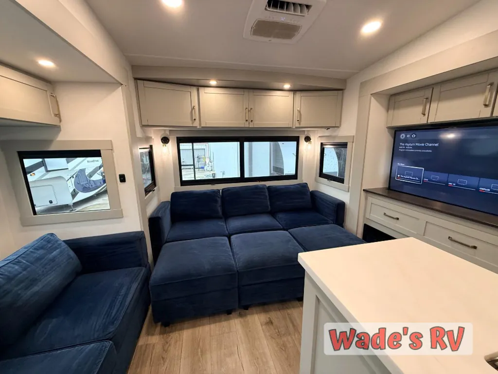 2025 Brinkley Model Z 3610, Photos photo 27