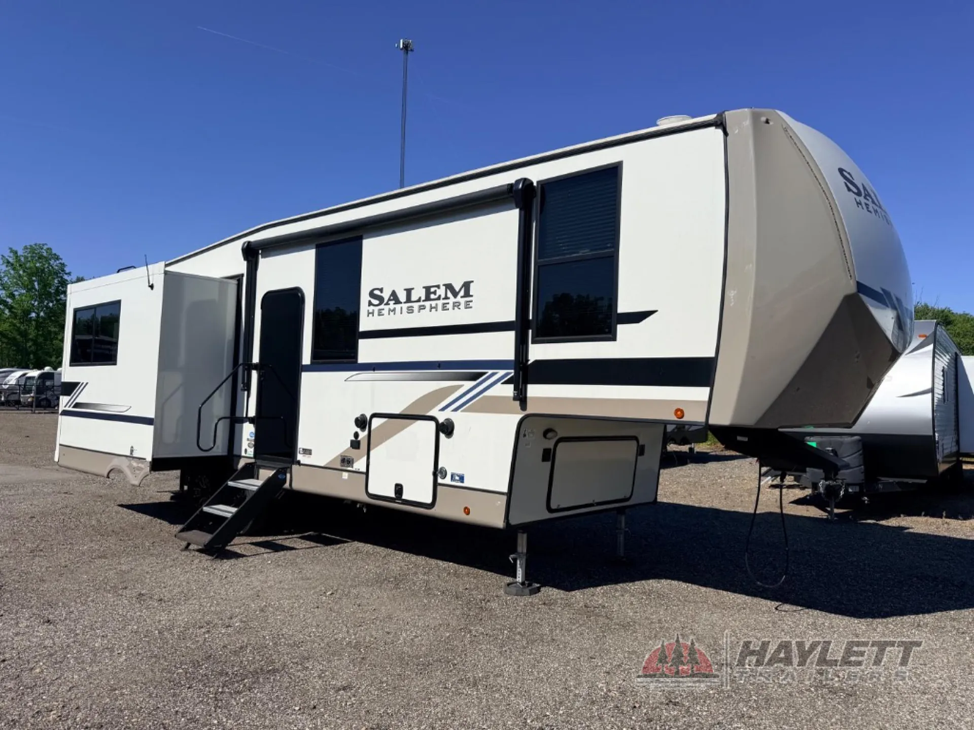 2024 Forest River Salem Hemisphere 286RL - Photo 2