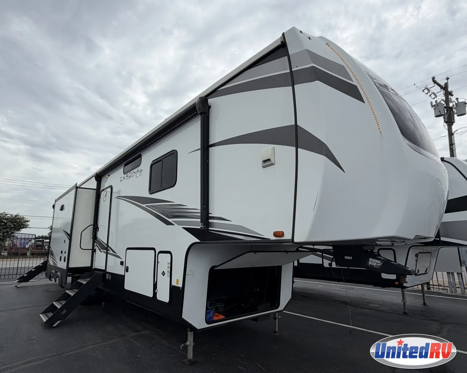 2022 Forest River Cardinal Limited 383BHLE - Photo 2