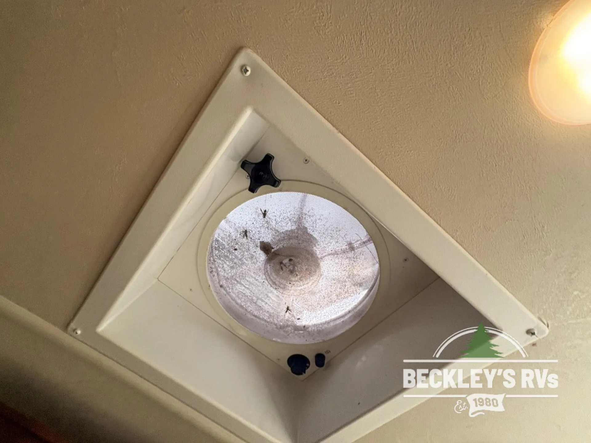 2014 Forest River Cedar Creek 36CKTS — Photo 5
