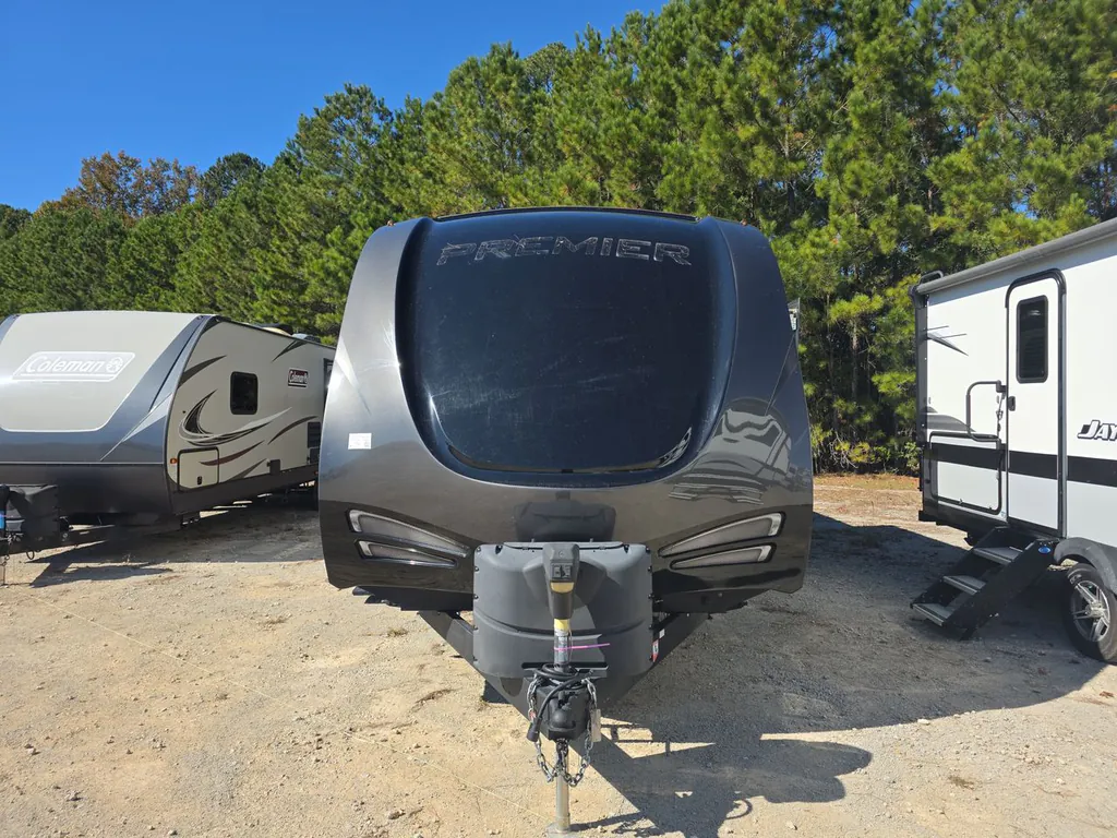 2018 Keystone Premier 26RBPR, Photos photo 2