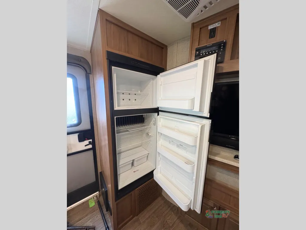 2018 Forest River Flagstaff Micro Lite 25FKS, Photos photo 20