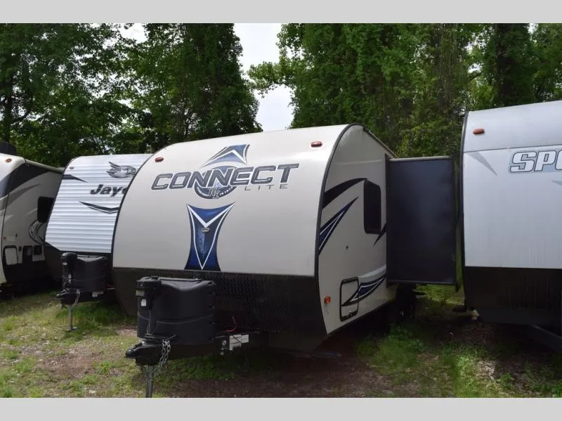 2018 KZ Connect 201RBSE - Photo 2