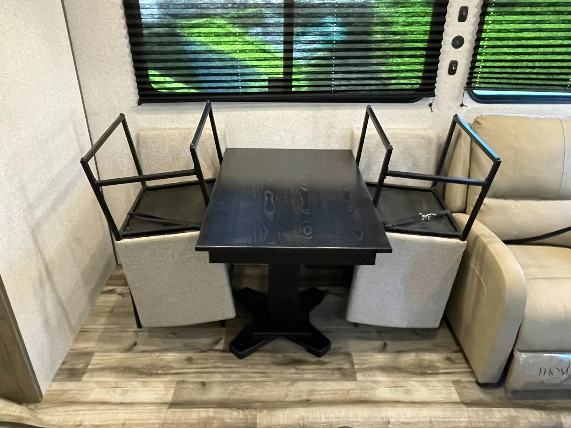 2026 CrossRoads Zinger 340LR - Photo 4