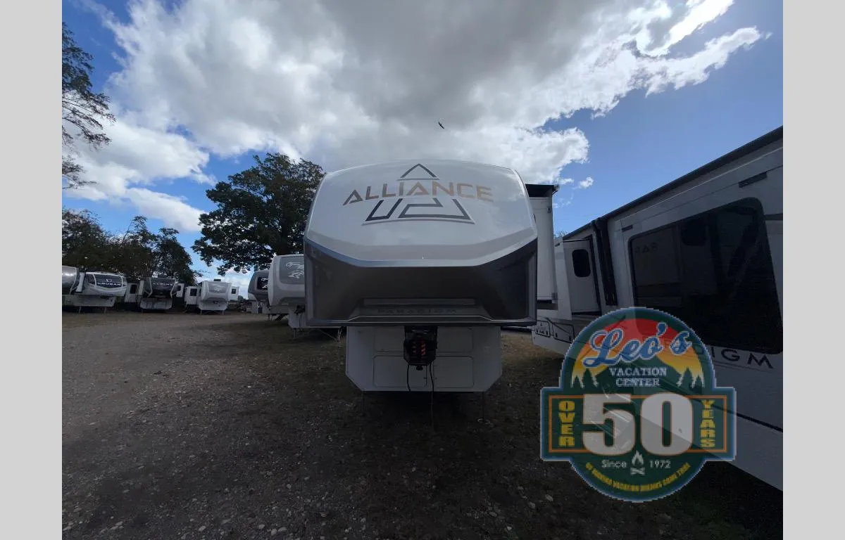 2026 Alliance RV Paradigm 340RL - Photo 3