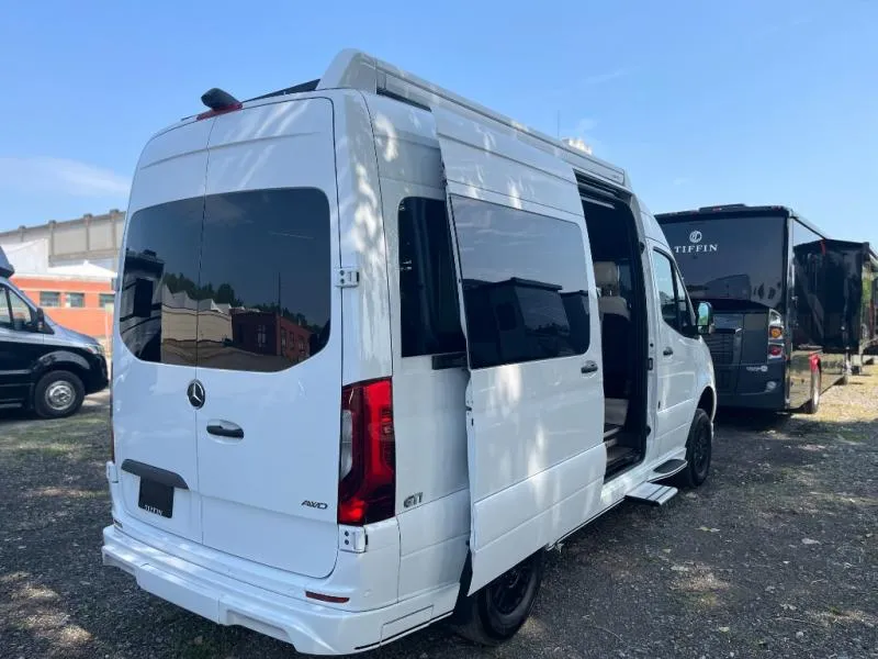 2025 Tiffin Motorhomes GT1 New    19 AG - Photo 4