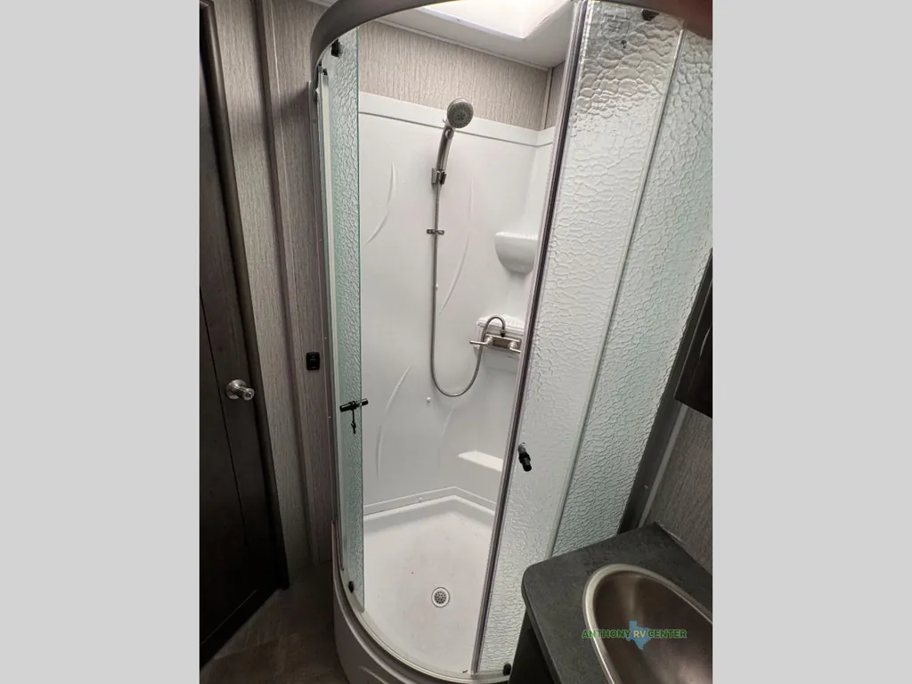 2022 Coachmen Pursuit 31BH, Photos photo 17