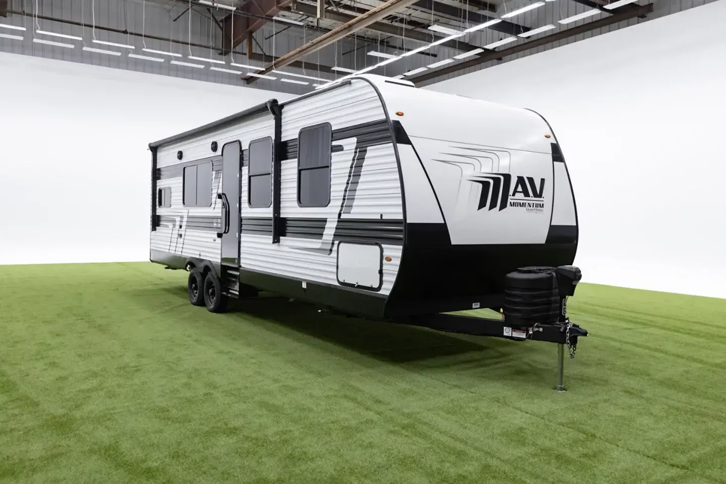 Grand Design Momentum MAV 27MAV exterior