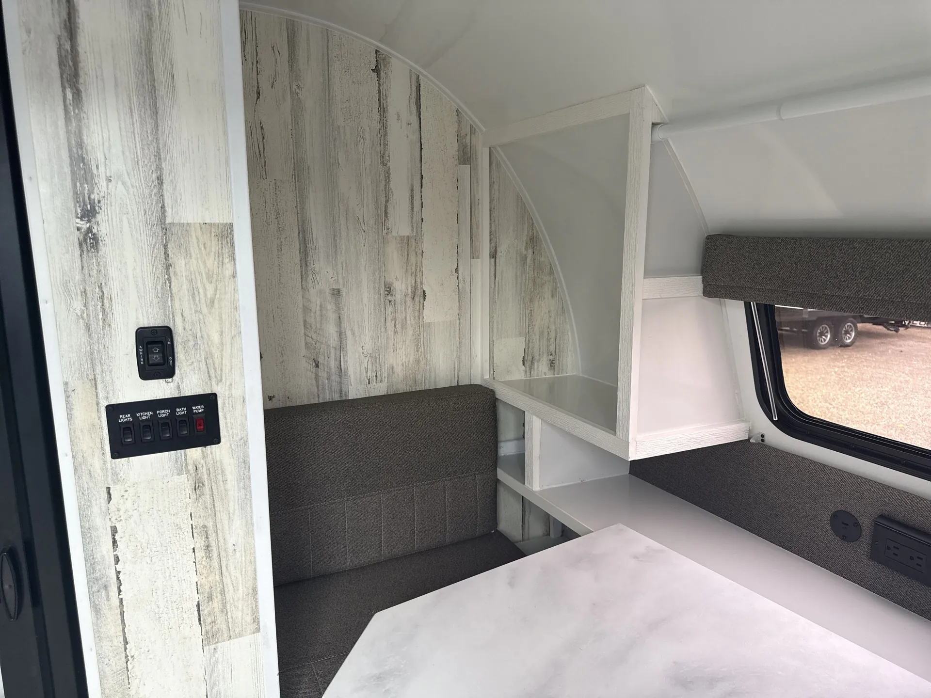 2024 Modern Buggy Trailers Big Buggy BB14 — living area main